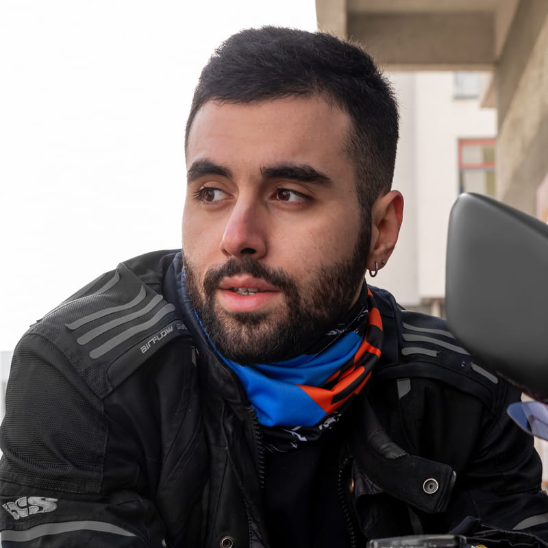 Arkadaşa Hediye Baş Harf İşlemeli Bandana Boyunluk Maske