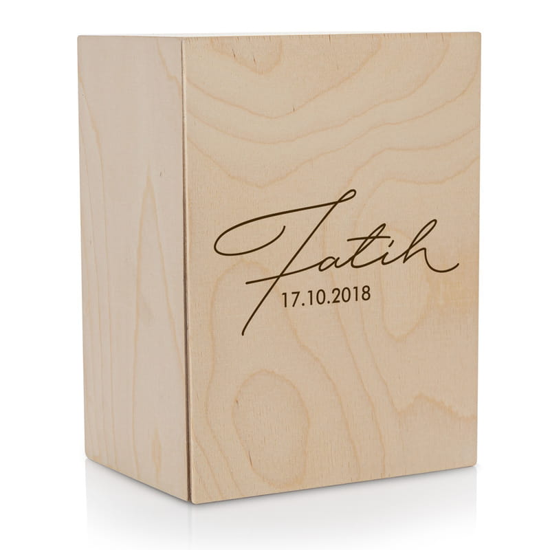 Kişiye Özel El Yazısı Tasarımlı Ahşap Kutulu Viski Kadeh Seti