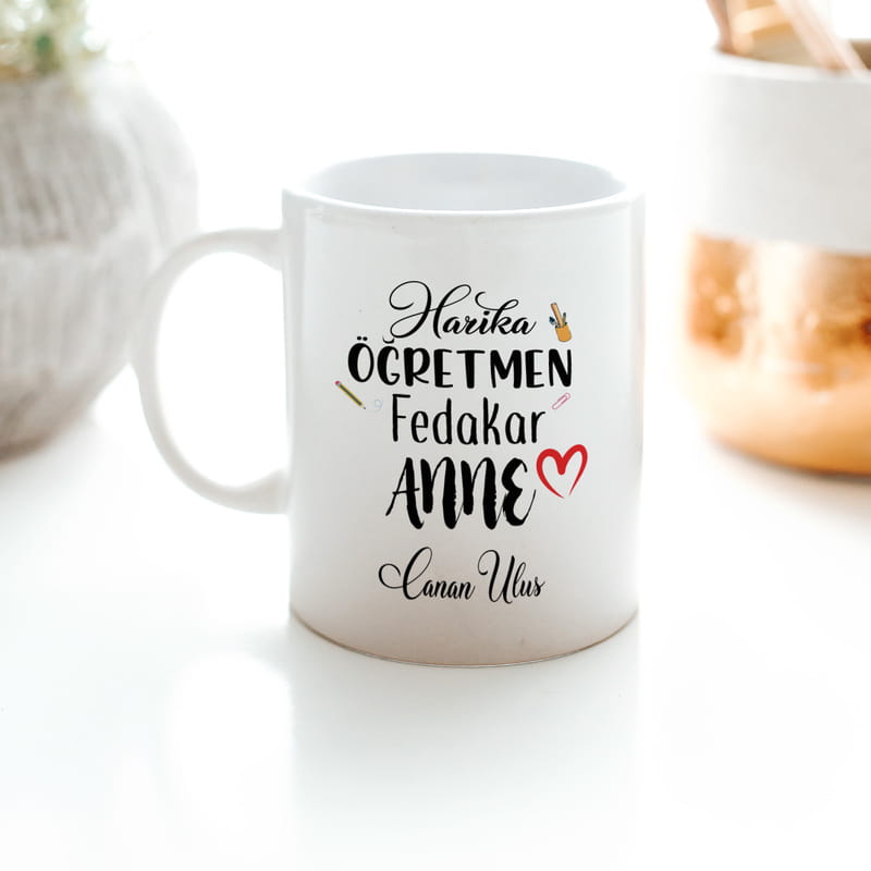 Öğretmen Anneye Hediye İsme Özel Esprili Kupa Bardak