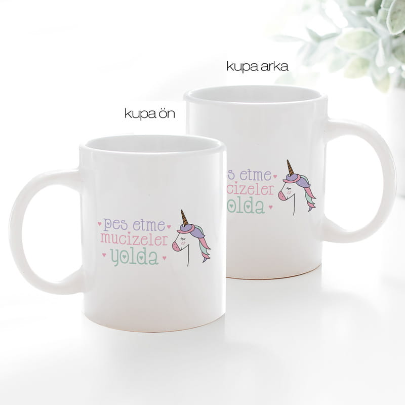 Pes Etme Mucizeler Yolda Unicorn Porselen Kahve Kupası
