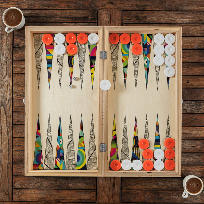 Retro Tasarımlı İsme Özel El Yapımı Tavla Seti