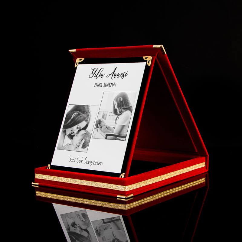 Yılın Annesine İlk Anneler Günü Hediyesi Kişiye Özel Plaket