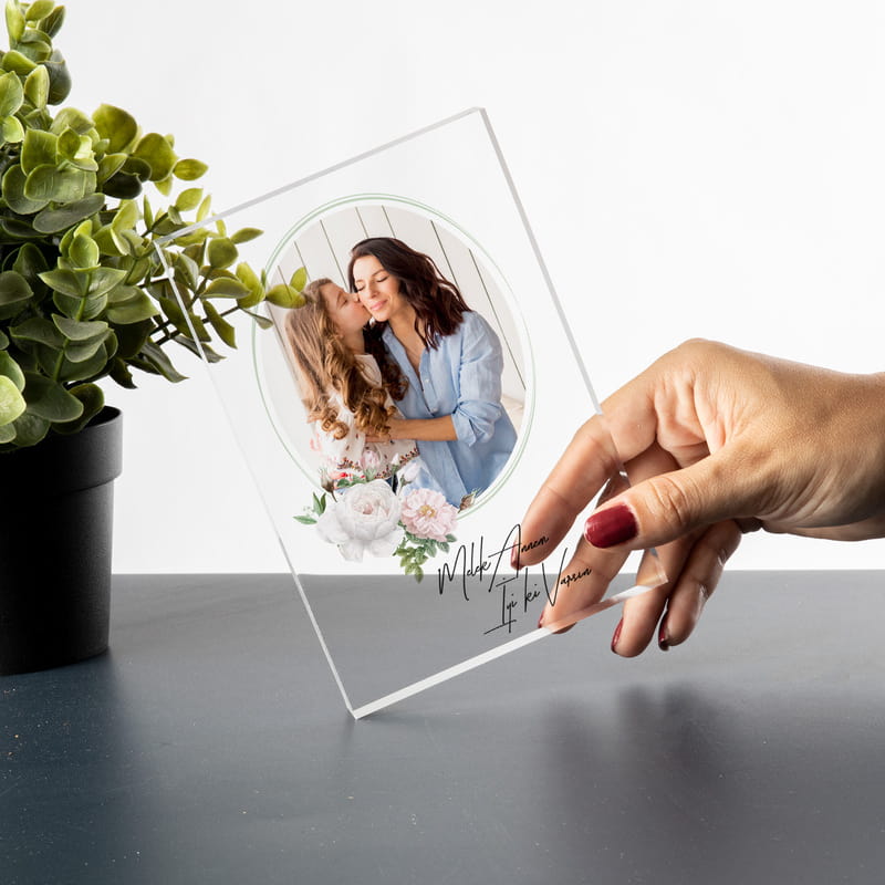 Anneye Hediye Dekoratif Fotoğraf ve Mesajlı Akrilik Çerçeve