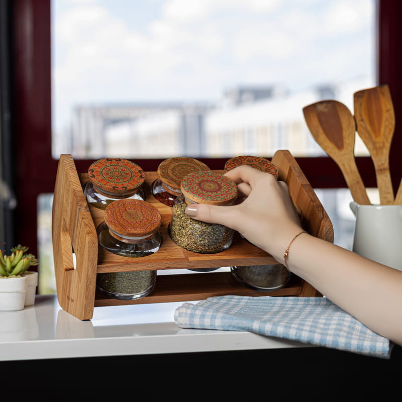 Vakum Kapaklı Özel Standlı 6'lı Baharat Seti