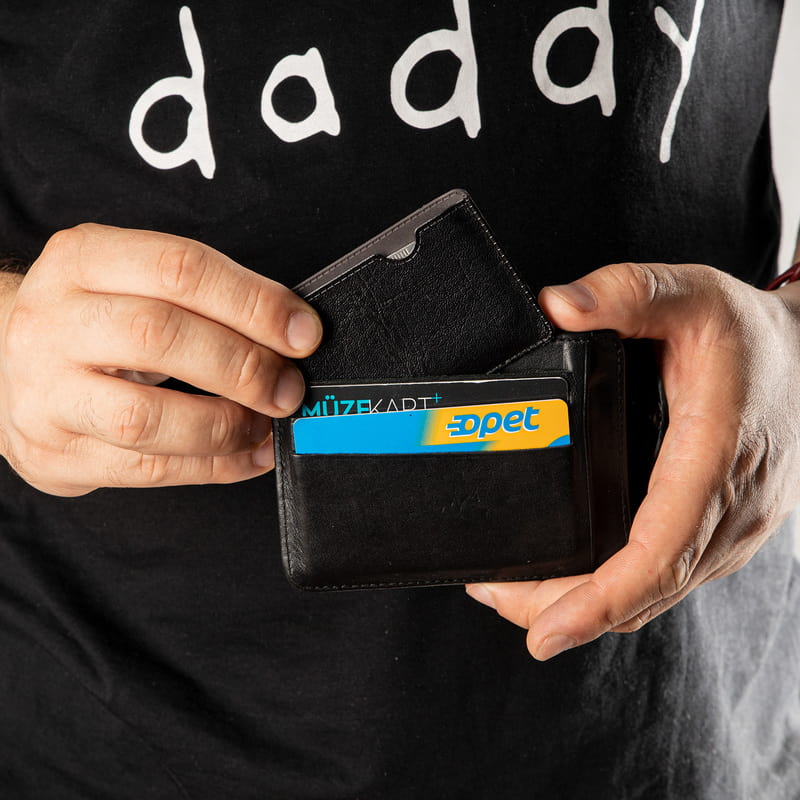 Baş Harf İşlemeli 11 Fonksiyonlu Metal Survival Kart