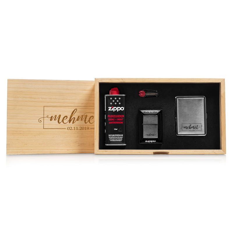 İsme Özel Ahşap Kutulu Orijinal Zippo Çakmak ve Tabaka Seti