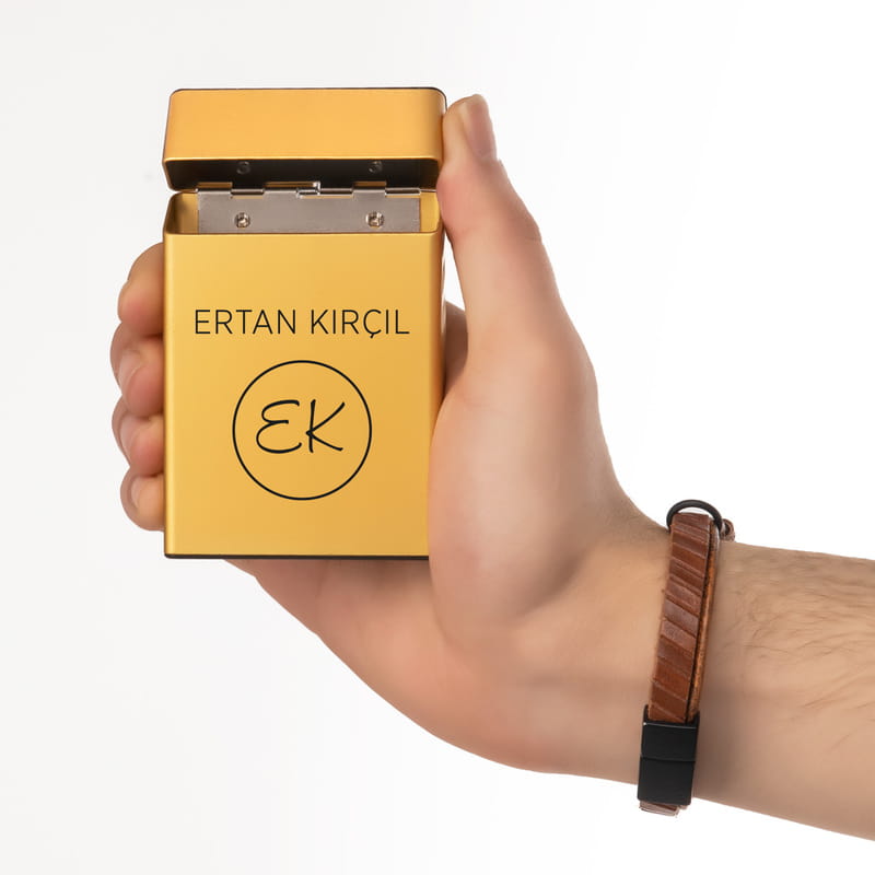 İsim Harf Özelleştirmeli Dikey Sigara Kutusu