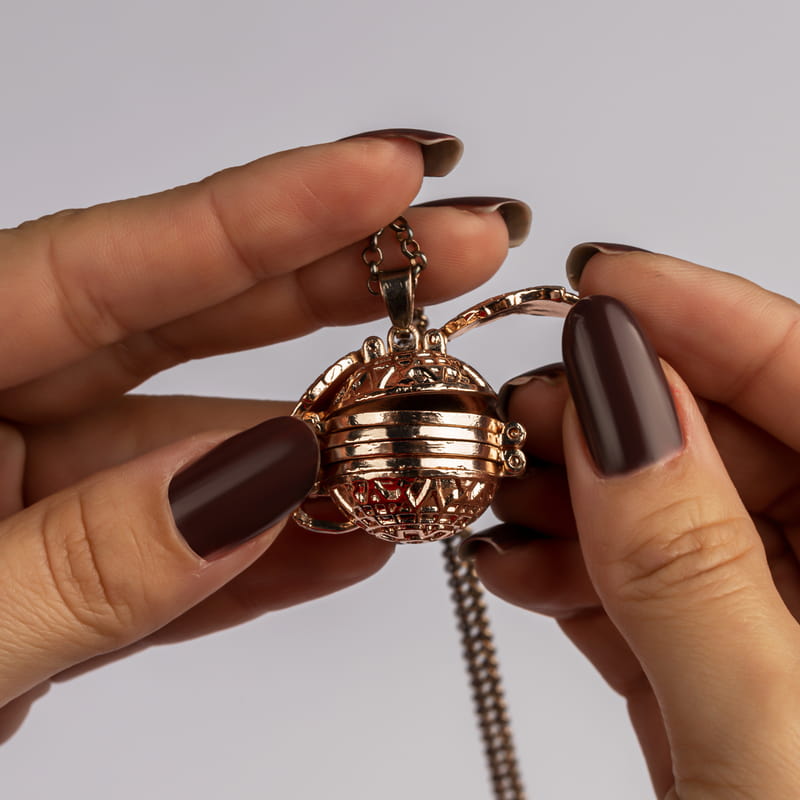 Kişiye Özel Fotoğraf Baskılı Melek Kanatlı Küre Kolye