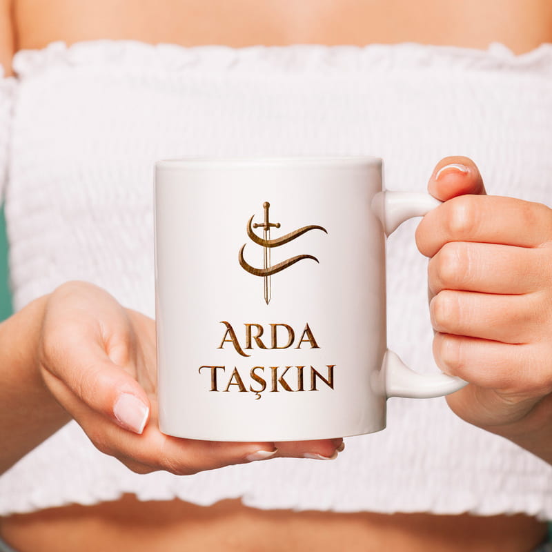 Kişiye Özel İsim Yazılı Kılıç Tasarımlı Porselen Kupa