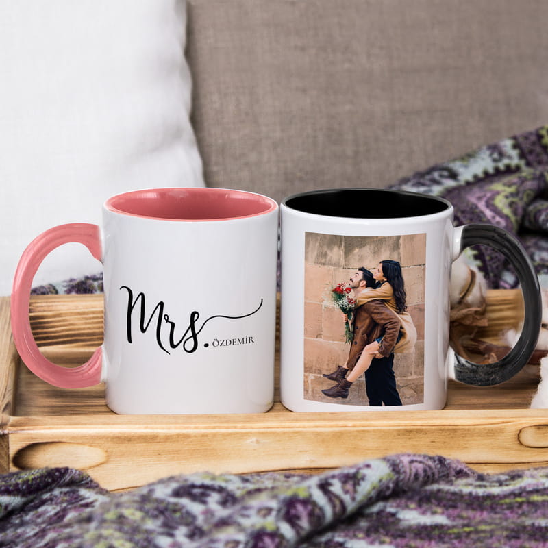 Mr. & Mrs. Tasarımlı Fotoğraf Baskılı 2'li Renkli Kupa Seti
