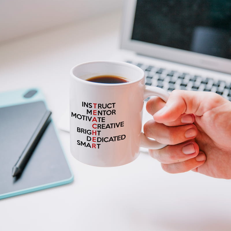 Öğretmenler Günü Hediyesi Teacher Kelime Tasarımlı Porselen Kupa