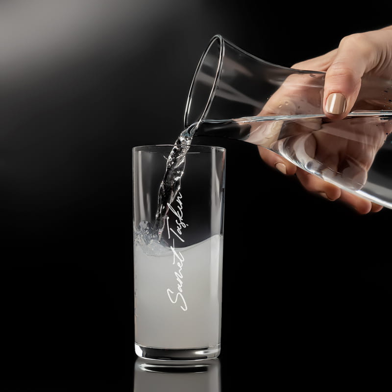 Sevgiliye Hediye Gold Seri Karaflı Rakı Seti