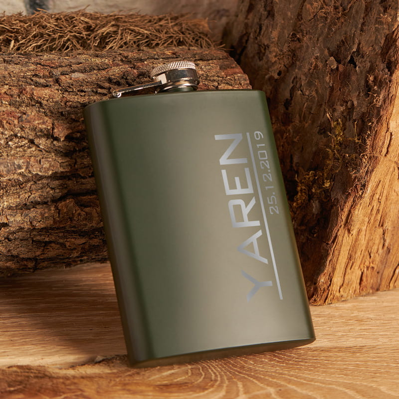 Arkadaşa Hediye Minimal Tasarımlı Mat Siyah Çelik Matara