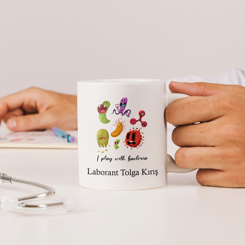 Laborant Arkadaşa Hediye İsim Yazılı Kupa