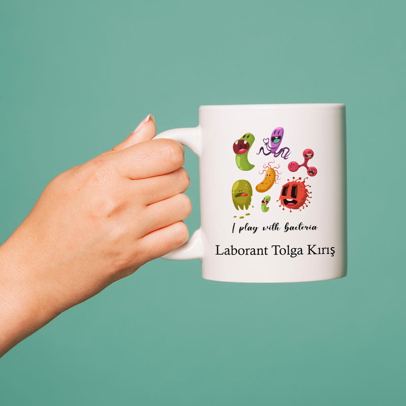 Laborant Arkadaşa Hediye İsim Yazılı Kupa