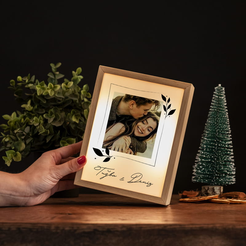 Sevgiliye Hediye Fotoğraf Baskılı Ahşap Dekoratif Lamba