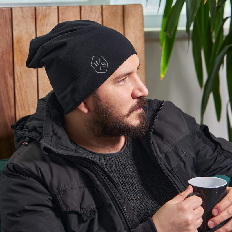 Sevgiliye Hediye Monogram Tasarımlı Nakış İşlemeli Bere