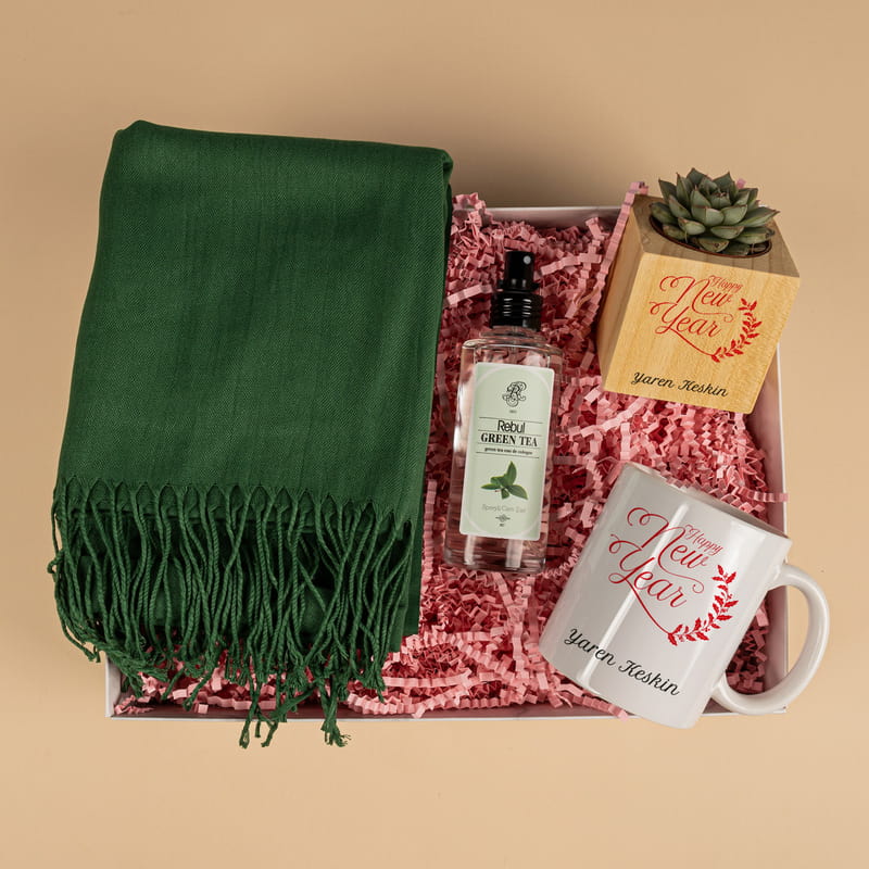 Yeni Yıl Tasarımlı Kişiye Özel Hediye Kutusu - Yılbaşı Hediye Kutusu