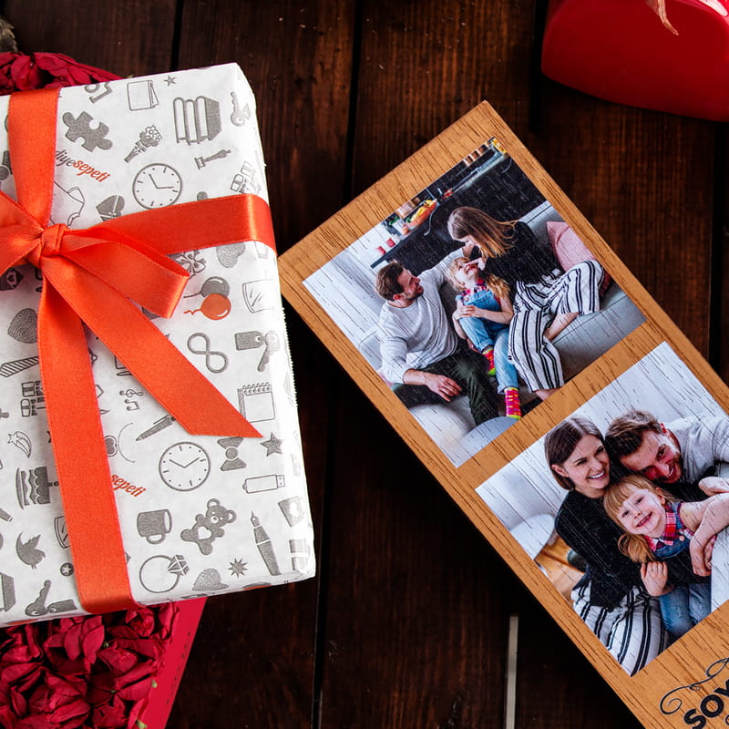 Aileye Özel Fotoğraf Baskılı Ahşap Duvar Anahtarlığı