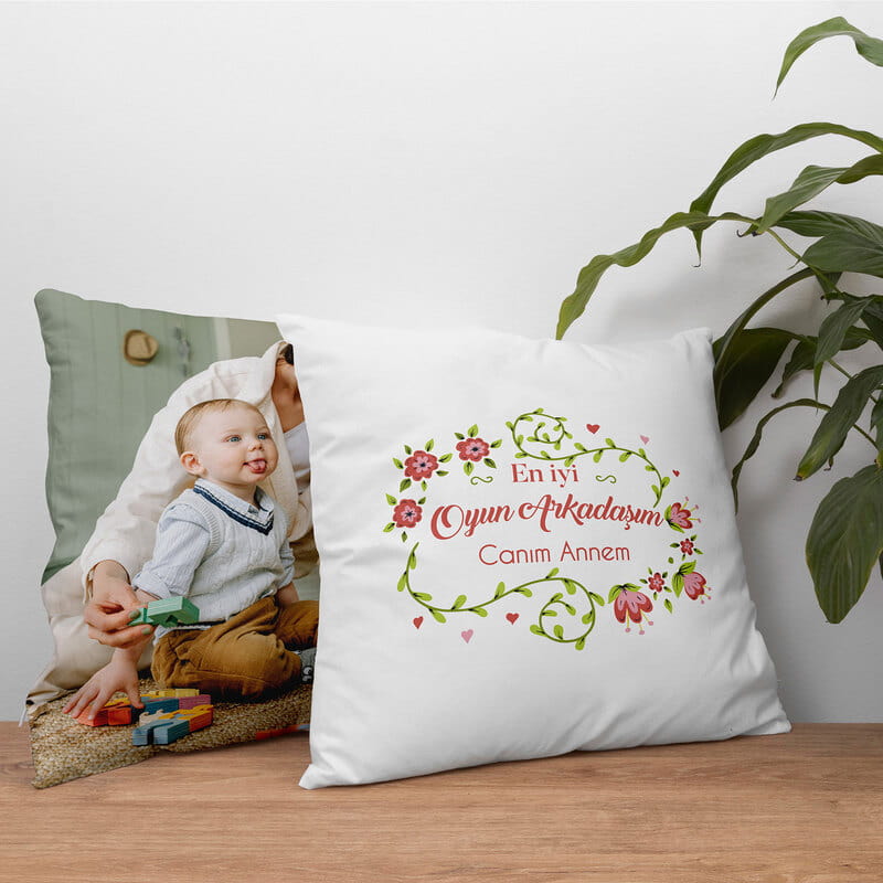 Anneye Hediye En İyi Oyun Arkadaşım Tasarımlı Fotoğraf Baskılı Kırlent Yastık
