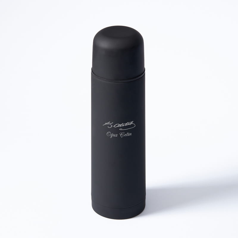 Atatürk İmzalı İsme Özel Siyah Mat Çelik Termos