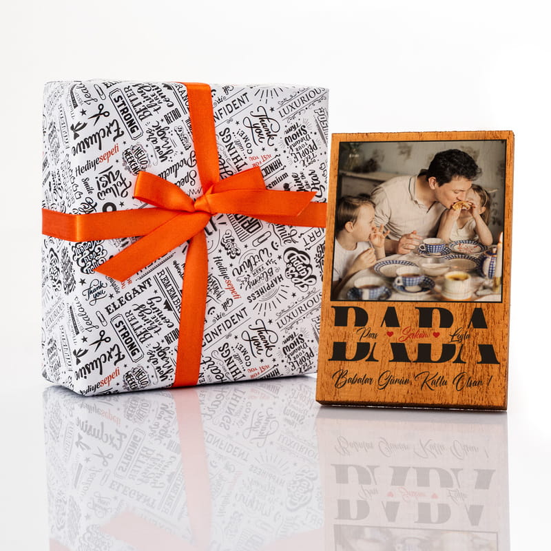 Baba Tasarımlı İsim ve Fotoğraf Baskılı Masif Çerçeve