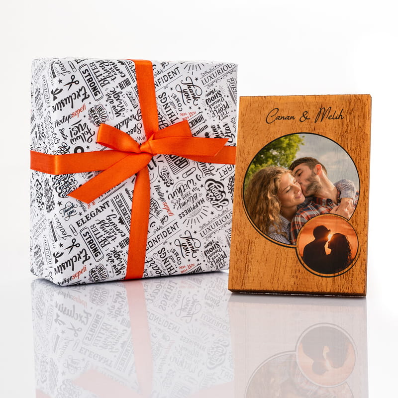 Çiftlere Özel Ahşap Masaüstü Resimli Çerçeve