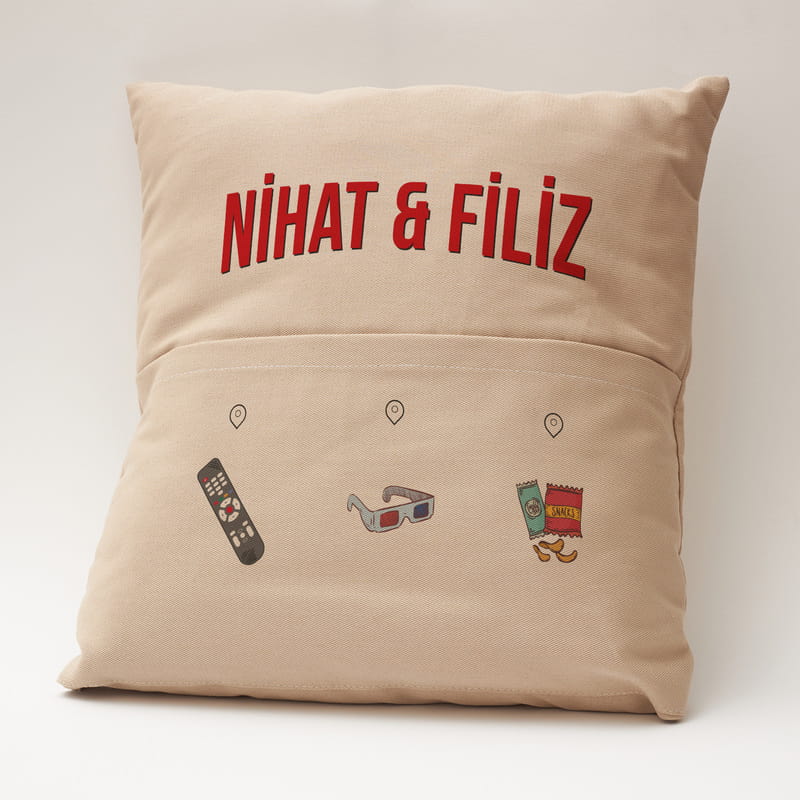 Çiftlere Özel İsim Baskılı Cepli Kırlent Film Yastığı