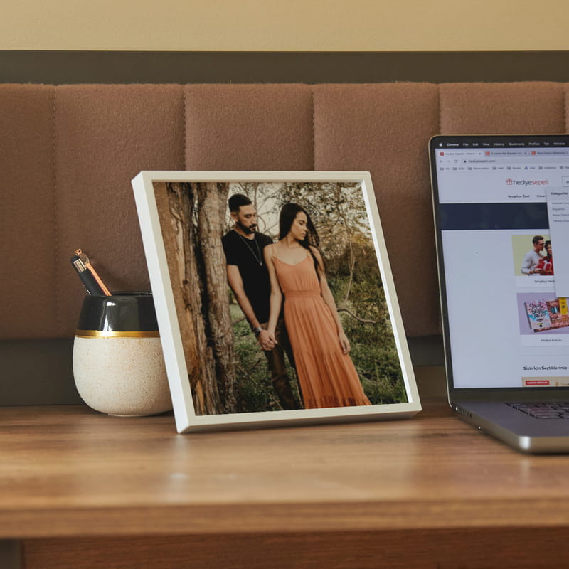 Fotoğraf Baskılı 3'lü Yapışkan Duvar Çerçevesi