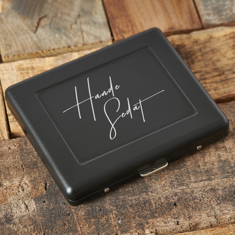 İsim Yazılı 20'li Siyah Sigara Tabakası