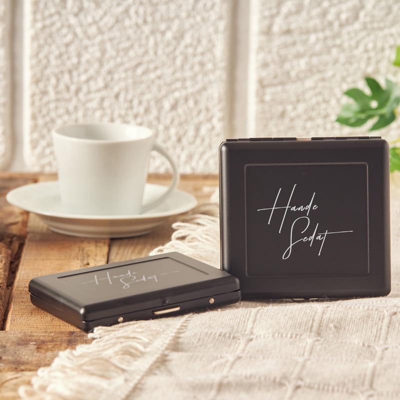 İsim Yazılı 20'li Siyah Sigara Tabakası