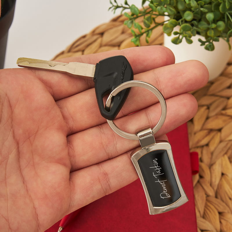 Kişiye Özel Kırmızı Şık Kutulu Defter Kalem Anahtarlık Seti