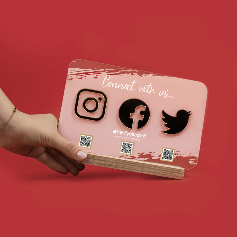 Sosyal Medya Qr Kodlu Akrilik Plaket