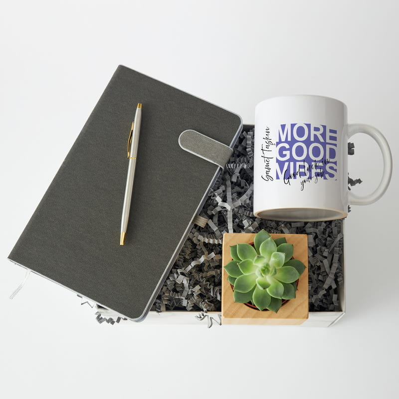 Yeni İşinde İyi Şanslar Hediye Kutusu