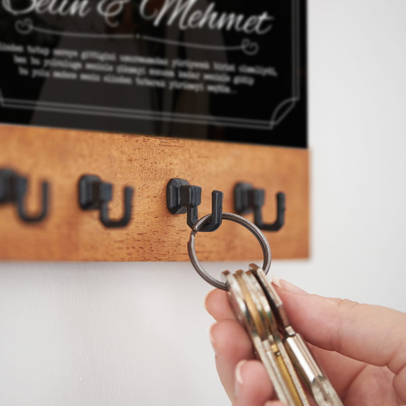 Yıldönümü Hediyesi Fotoğraflı Kişiye Özel Duvar Anahtarlığı