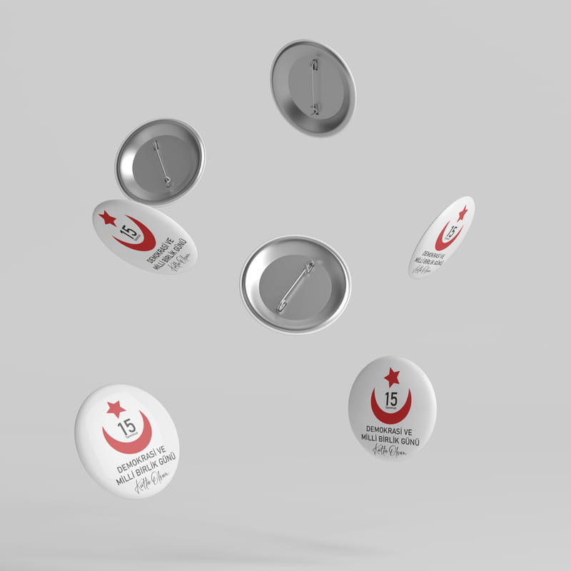 15 Temmuz'a Özel 12 Adet İğneli Buton Rozet