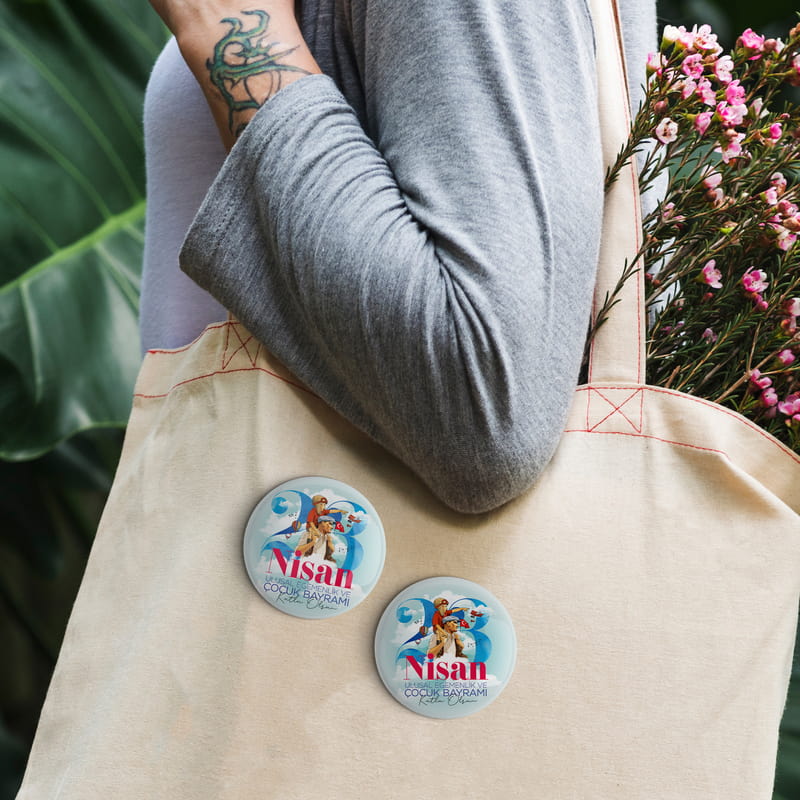 23 Nisan Çocuk Bayramına Özel 12'li Yaka Rozeti