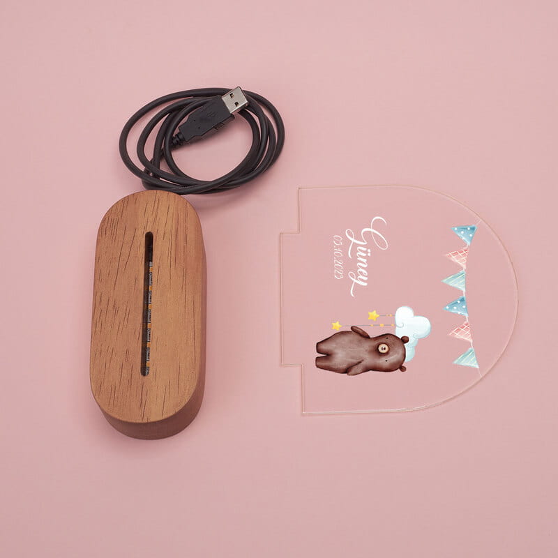 Ahşap Kaideli İsme Özel Bebek Gece Lambası