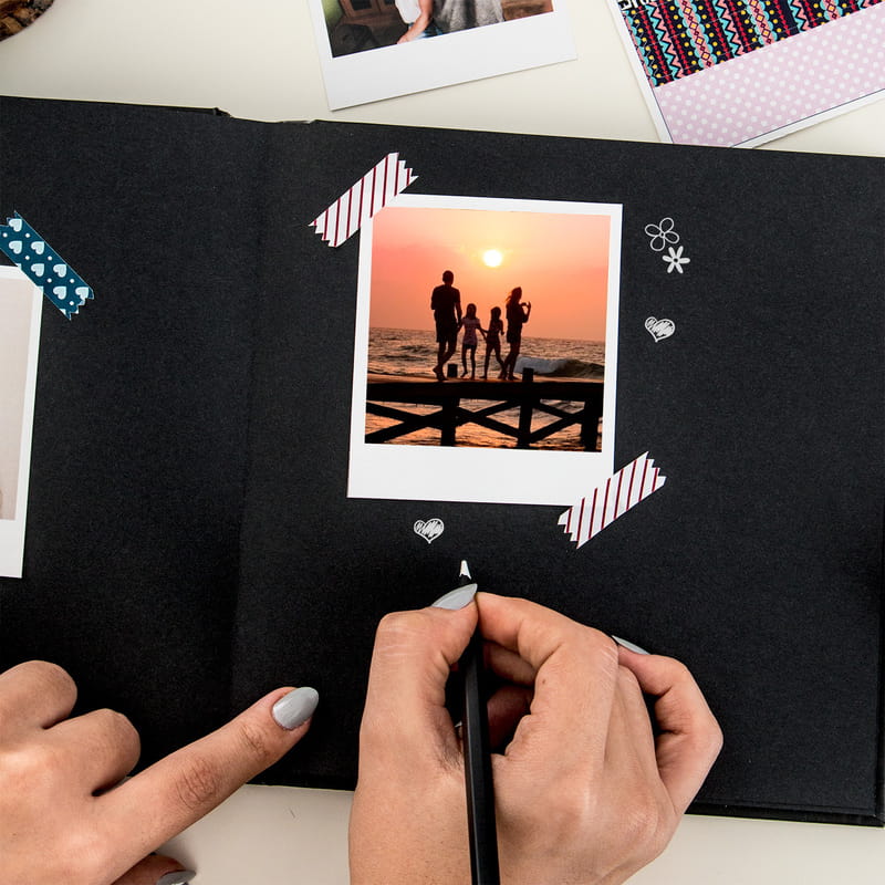 Aile Mottolu Özelleştirilebilir Anı Hatıra Defteri