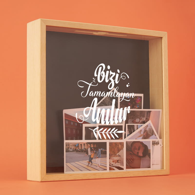 Bizi Tamamlayan Anılar 105 Fotoğraflı Ahşap Anı Kumbarası