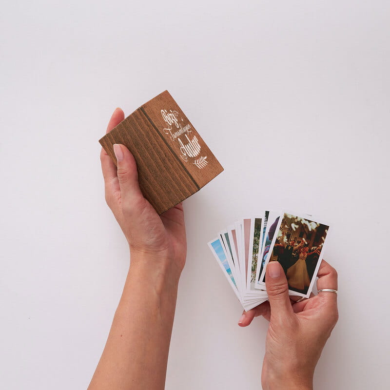 Bizi Tamamlayan Anılar Kapaklı Ahşap Fotoğraf Kutusu