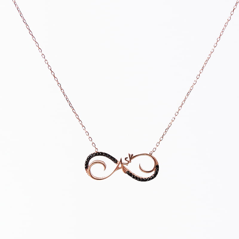 Çiçekli Buketli Sevgiliye Aşk Kolye İsim Yazılı Hediye Kutusu