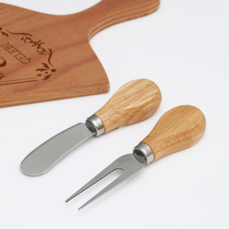 Eşe Hediye Kişiye Özel Ahşap Peynir Sunum Seti