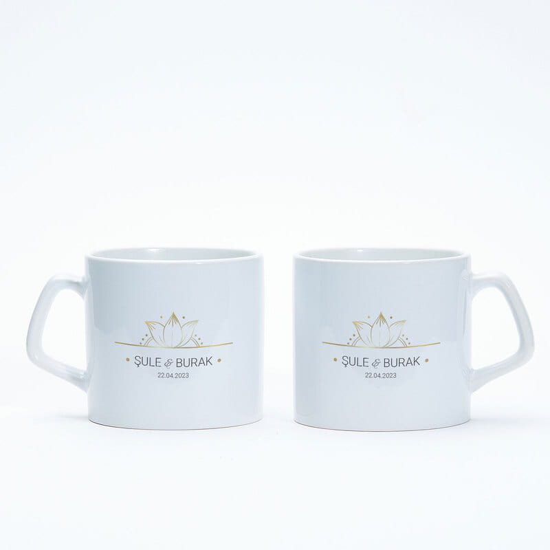 Kahvesever Sevgililere Floral Tasarımlı İsme Özel 2'li Kahve Kupası Seti