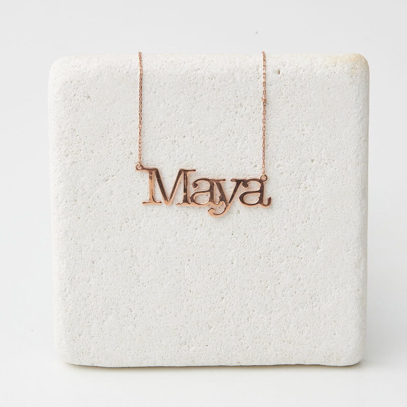 Kalın Tırnaklı Yazı Stili İsme Özel Gümüş Kadın Kolye