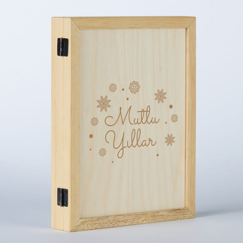 Kişiye Özel Kapaklı Yeni Yıl Ahşap Fotoğraf Çerçevesi