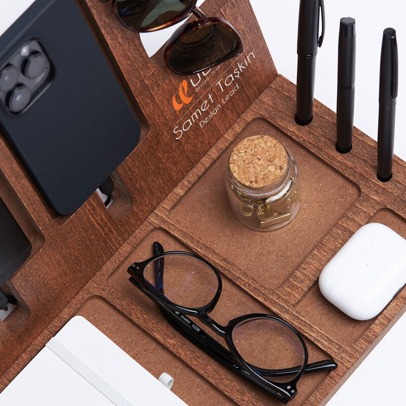 Logo ve İsim Baskılı Kurumsal Masaüstü Düzenleyici