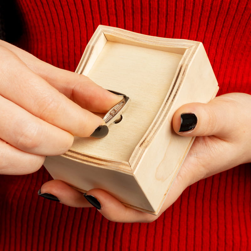 Love Harf Tasarımlı Müzik Kutusu