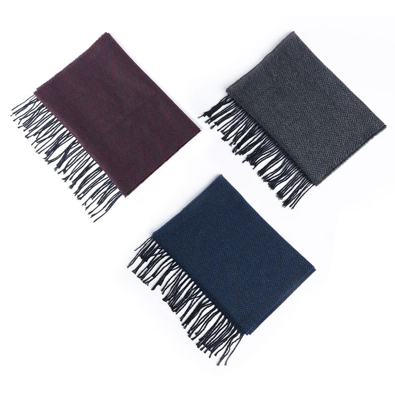 Monogram Tasarımlı Nakış İşlemeli Atkı