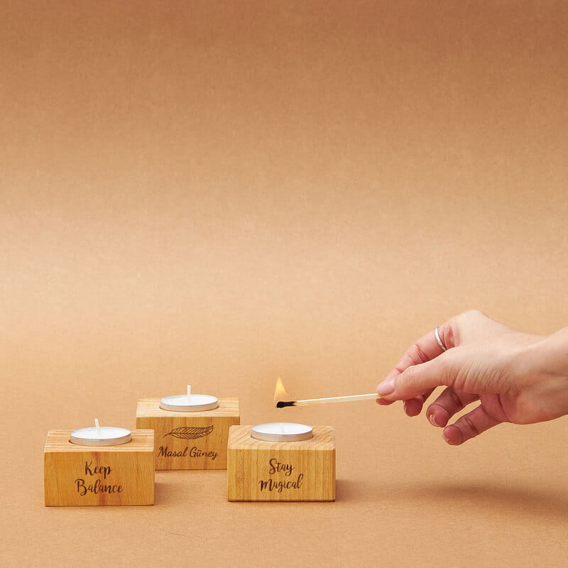 Mottolu Özelleştirilebilir Ahşap Mum Seti